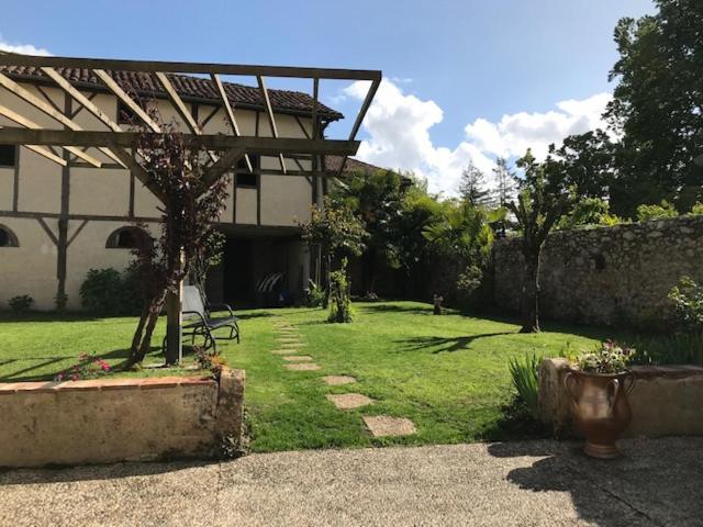 Le Cazalet Bed & Breakfast Saint-Sever  Exterior foto